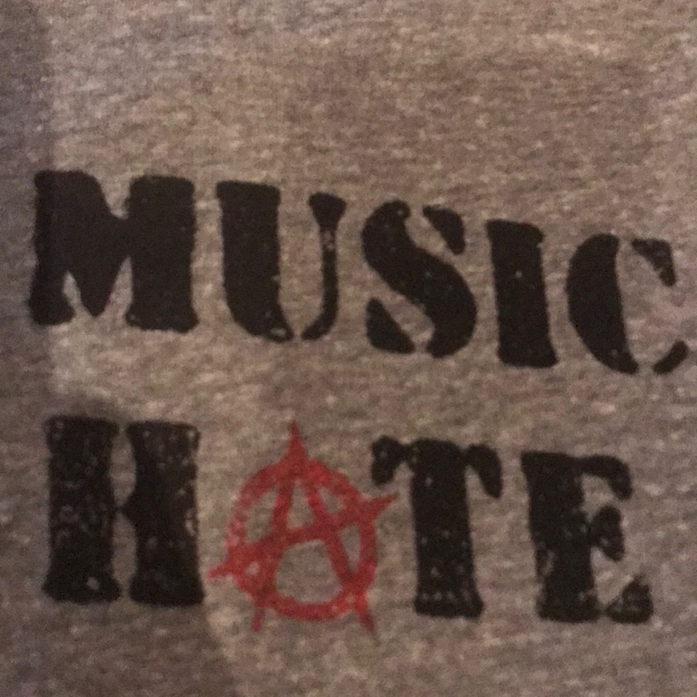 Brand new Varvatos t-shirt NWOT - Picture 3 of 5